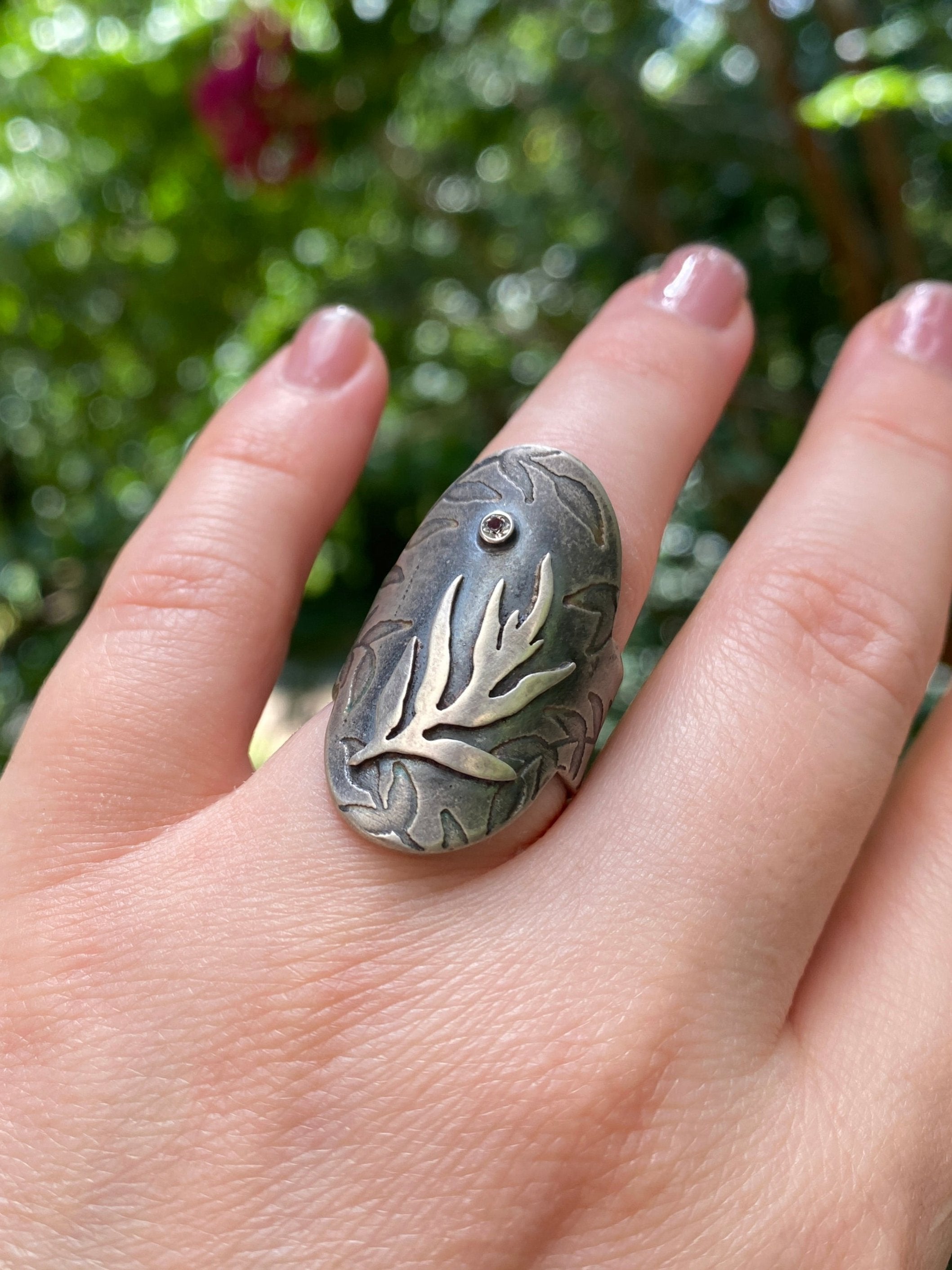 Mugwort + White Sapphire Wide Band Ring Size 7